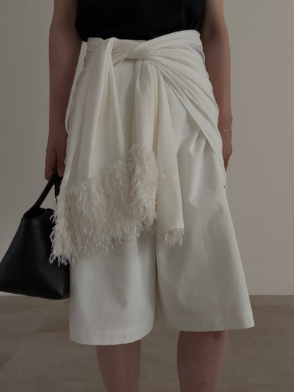 feather stole