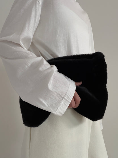 fur clutch