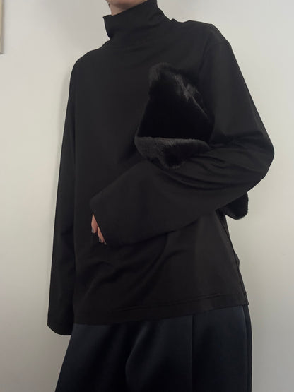 wide sleeve turtle